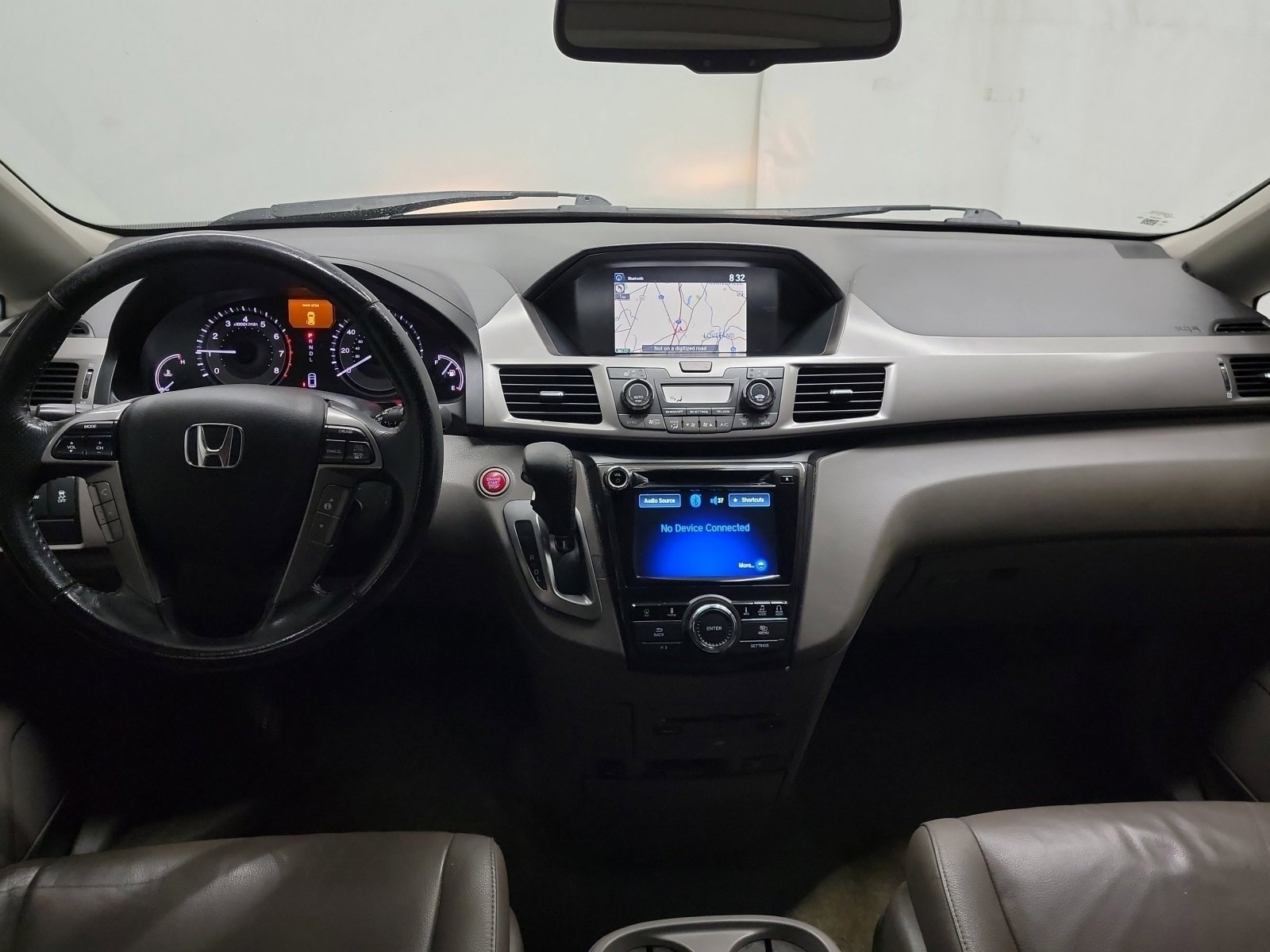 Used 2016 Honda Odyssey Touring Elite image 15