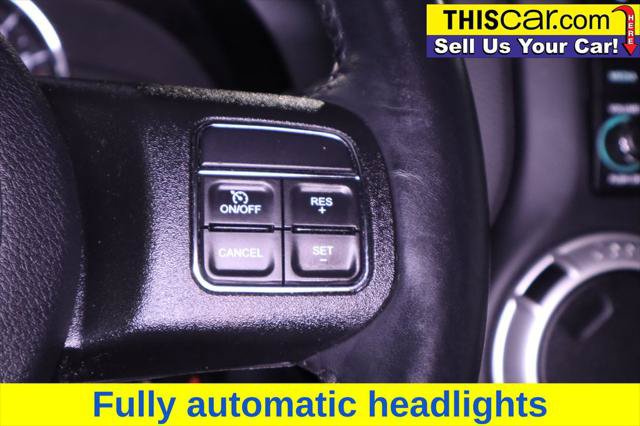 Used 2018 Jeep Wrangler Unlimited Rubicon w/ Connectivity Group AWD/4WD image 19