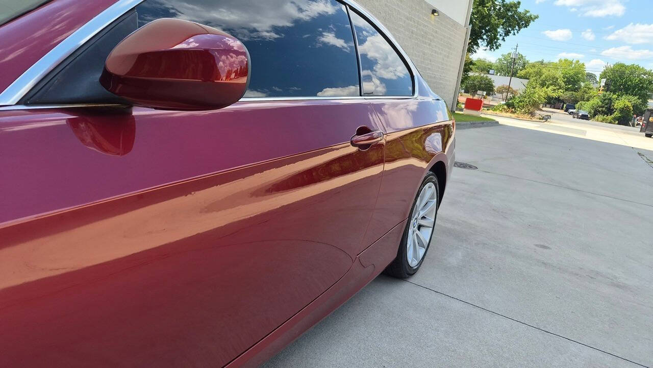 Used 2011 BMW 328i xDrive Coupe AWD/4WD image 18