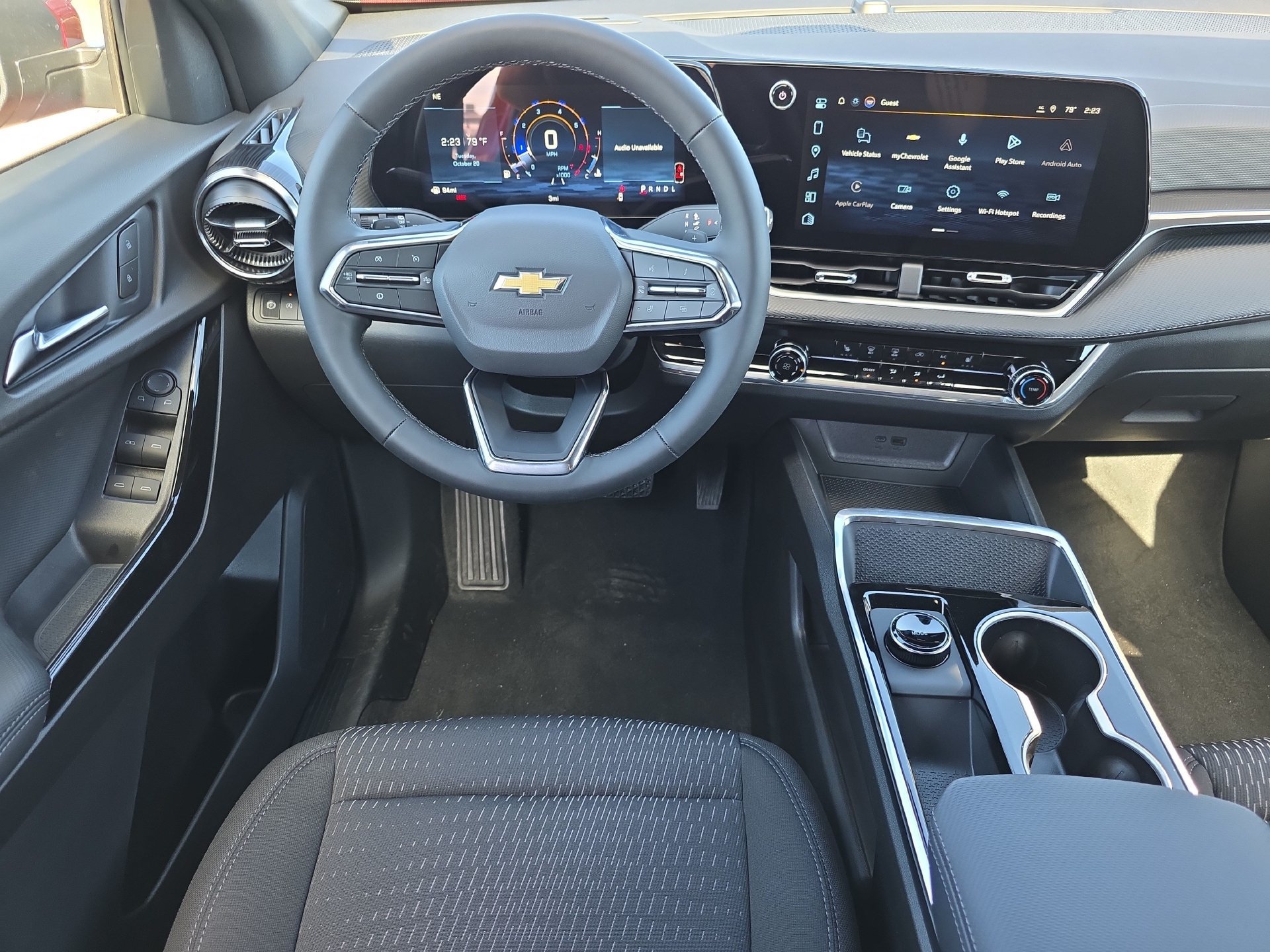 New 2027 Chevrolet Equinox LT w/ Safety and Technology Package FWD image 17