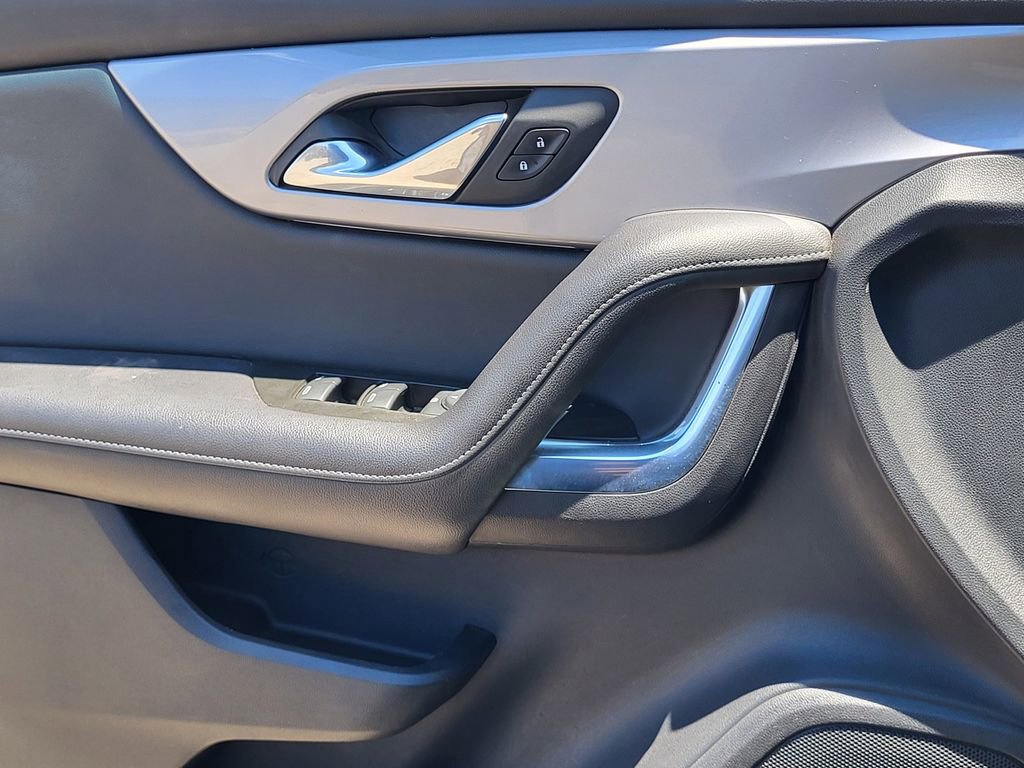 Used 2022 Chevrolet Blazer LT image 21