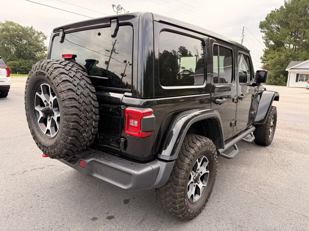 Used 2023 Jeep Wrangler Unlimited Rubicon w/ LED Lighting Group AWD/4WD image 5