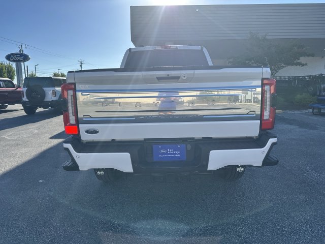 Used 2024 Ford F250 Platinum w/ FX4 Off-Road Package AWD/4WD image 24