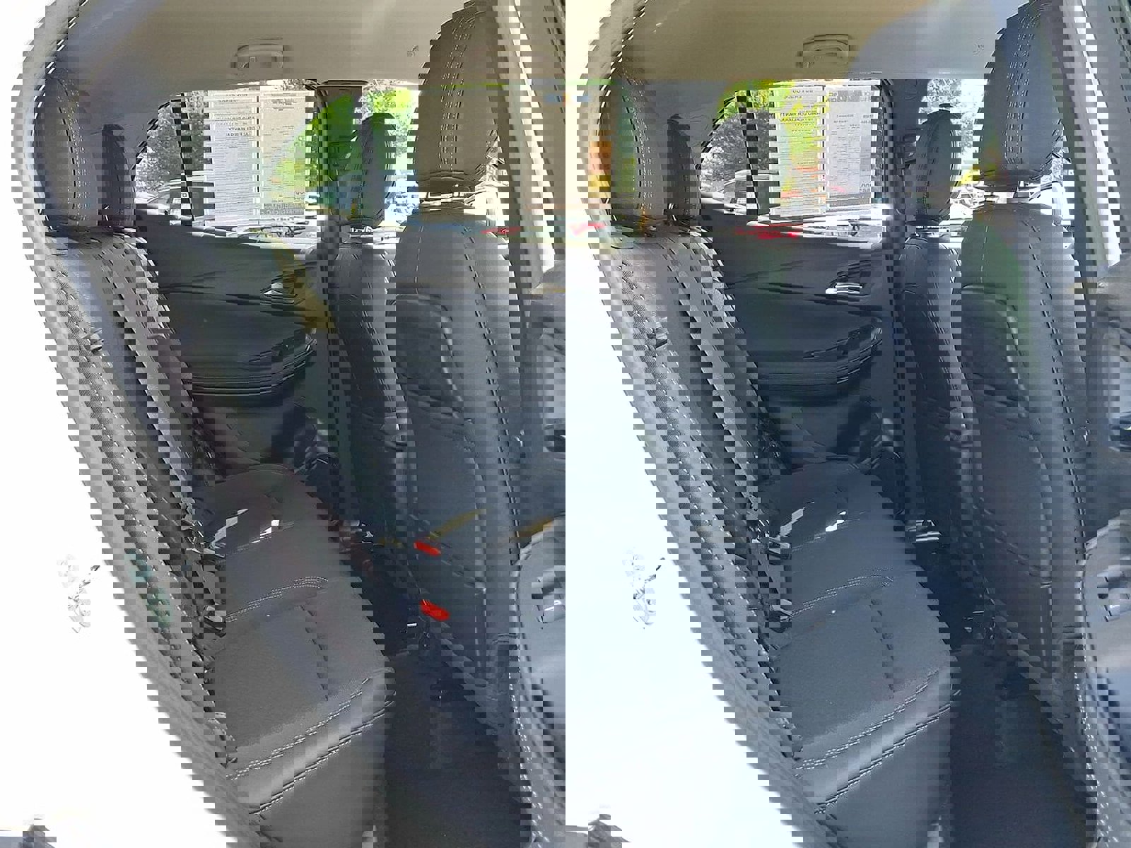 Used 2023 Buick Encore GX Preferred w/ Cold Weather Comfort Package image 25