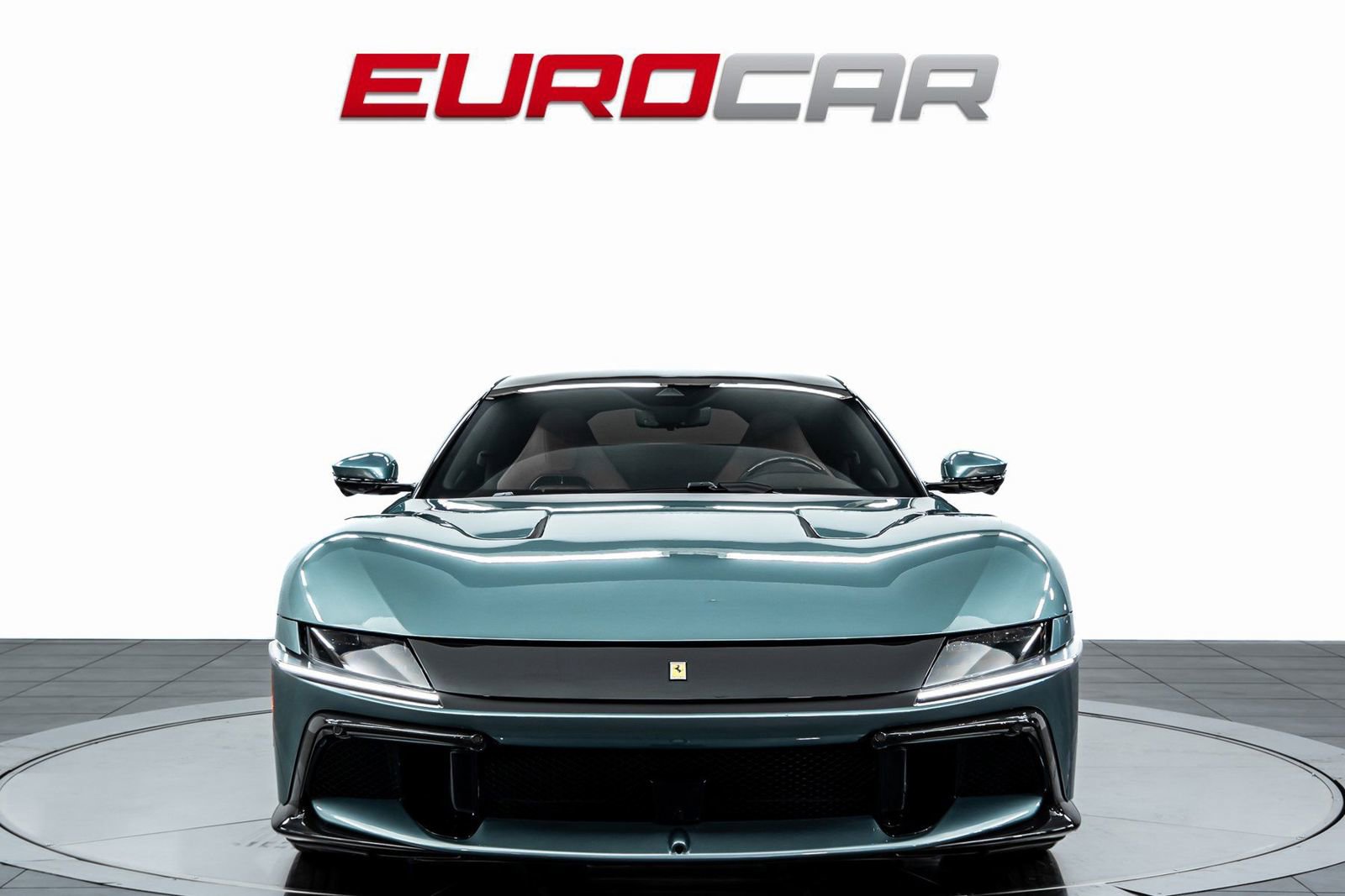 Used 2025 Ferrari 12Cilindri image 8