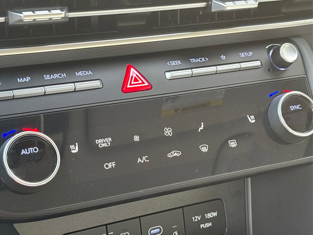 New 2025 Hyundai Sonata SEL image 24