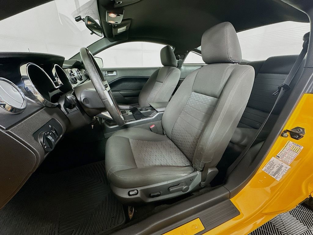 Used 2007 Ford Mustang GT RWD image 22
