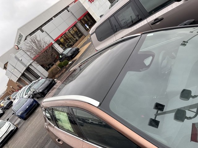 New 2025 Toyota Crown Signia image 9