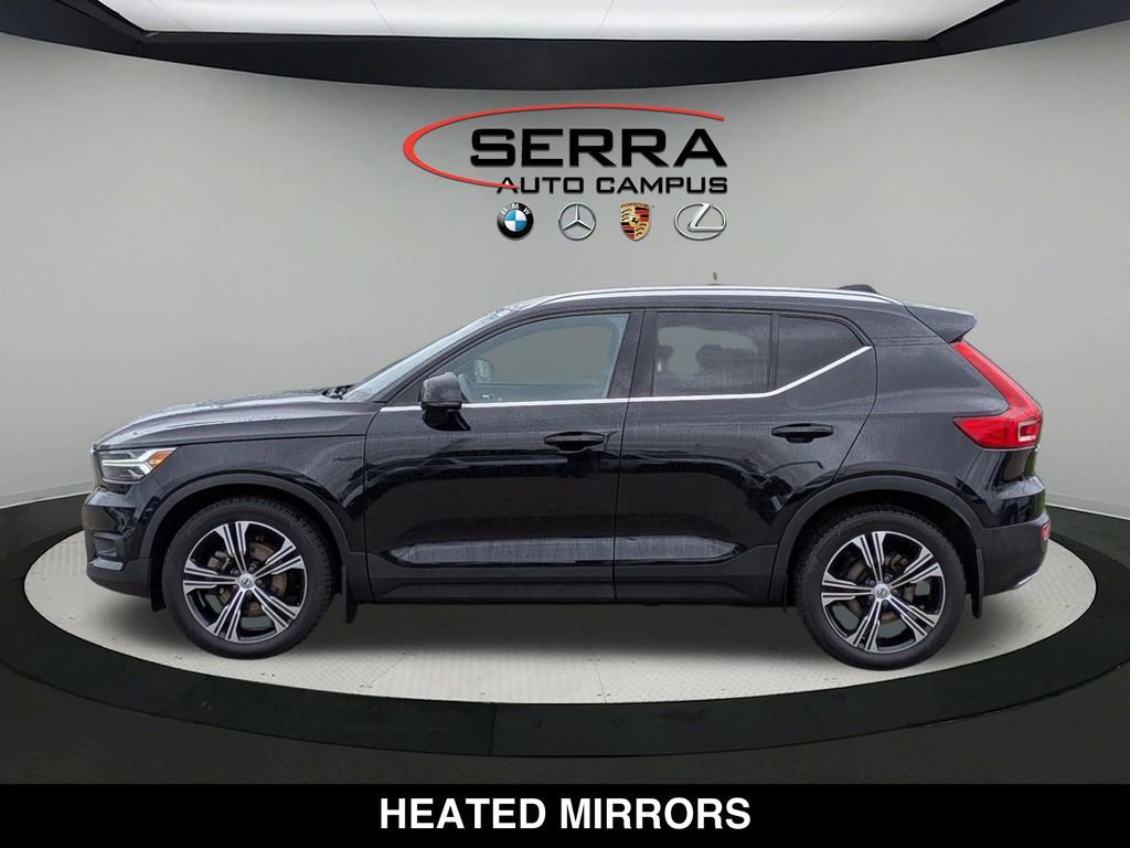 Used 2020 Volvo XC40 T4 Inscription FWD image 11