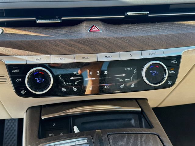Used 2022 Genesis G80 2.5T w/ Prestige Package RWD image 16