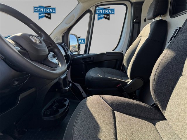 Used 2025 RAM ProMaster 2500 image 9