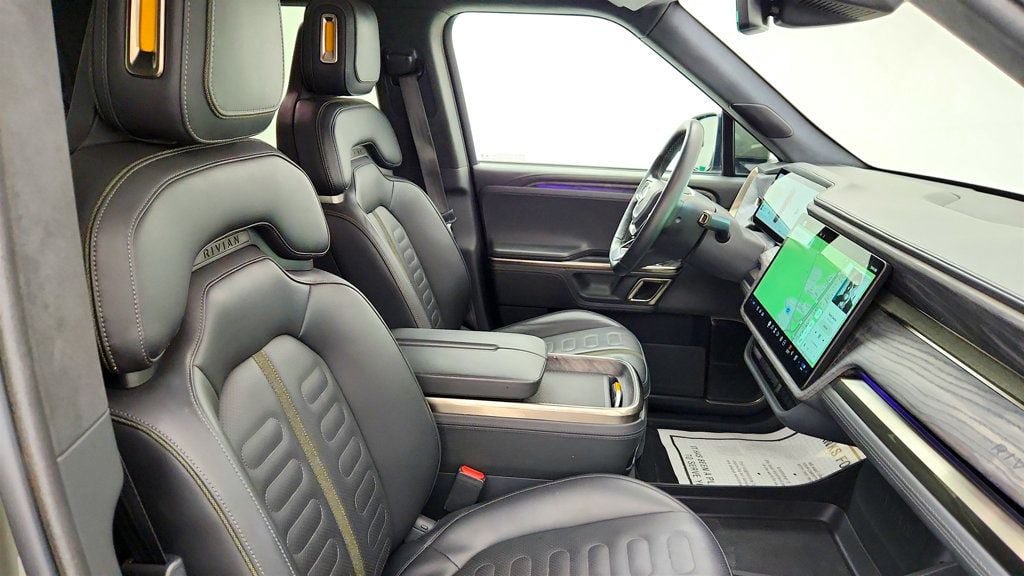 Used 2022 Rivian R1T Launch Edition AWD/4WD image 24