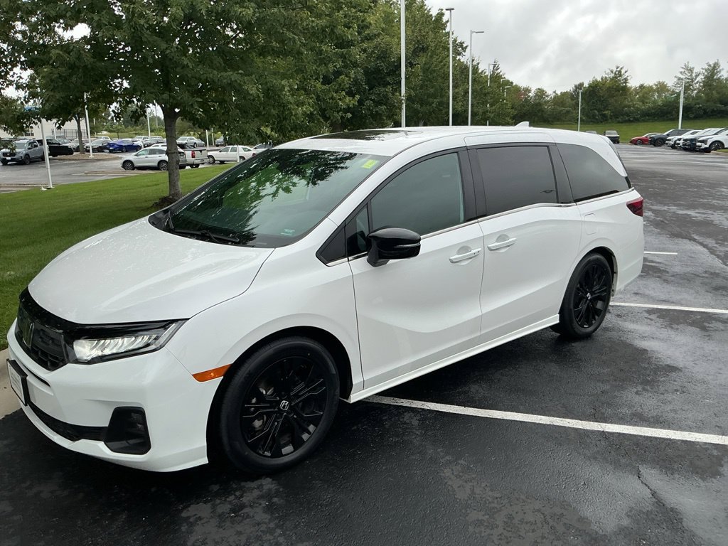Used 2025 Honda Odyssey Sport-L image 5