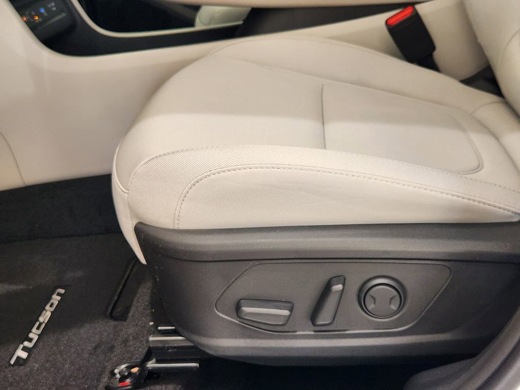 New 2026 Hyundai Tucson SEL AWD/4WD image 17