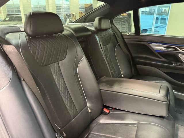 Used 2017 BMW 750i xDrive AWD/4WD image 79