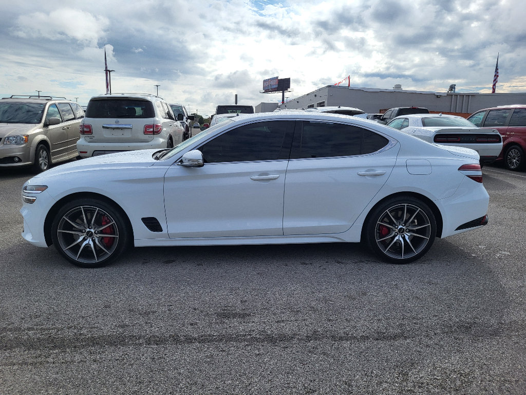 Used 2025 Genesis G70 2.5T AWD/4WD image 9