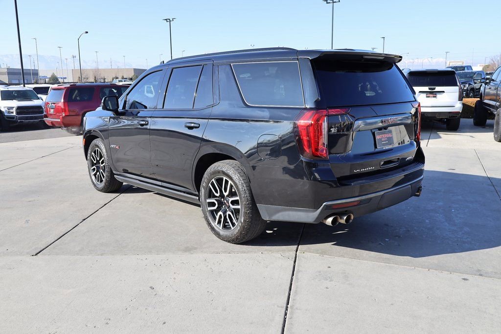 Used 2023 GMC Yukon AT4 image 4