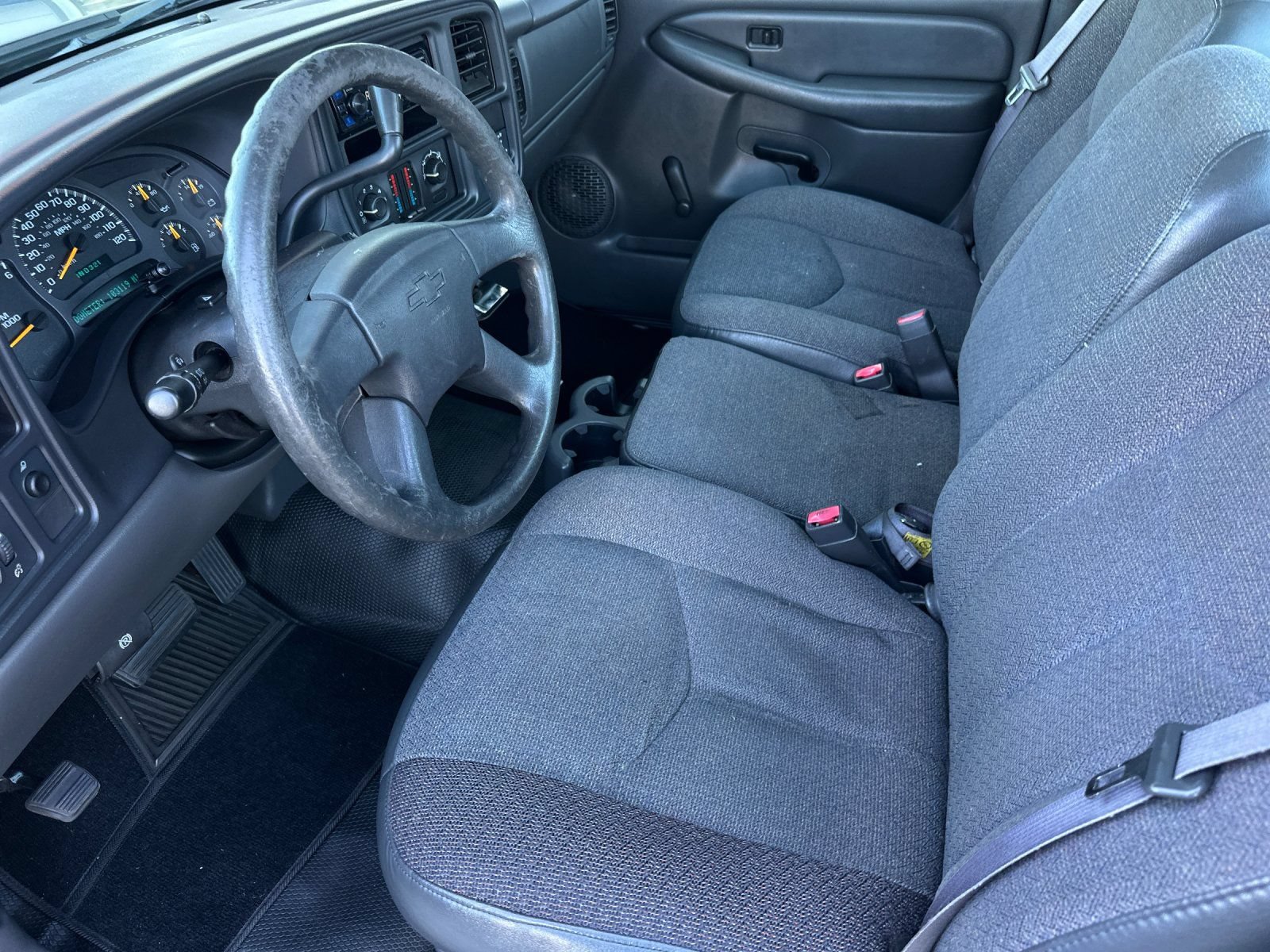 Used 2003 Chevrolet Silverado 2500 W/T RWD image 9
