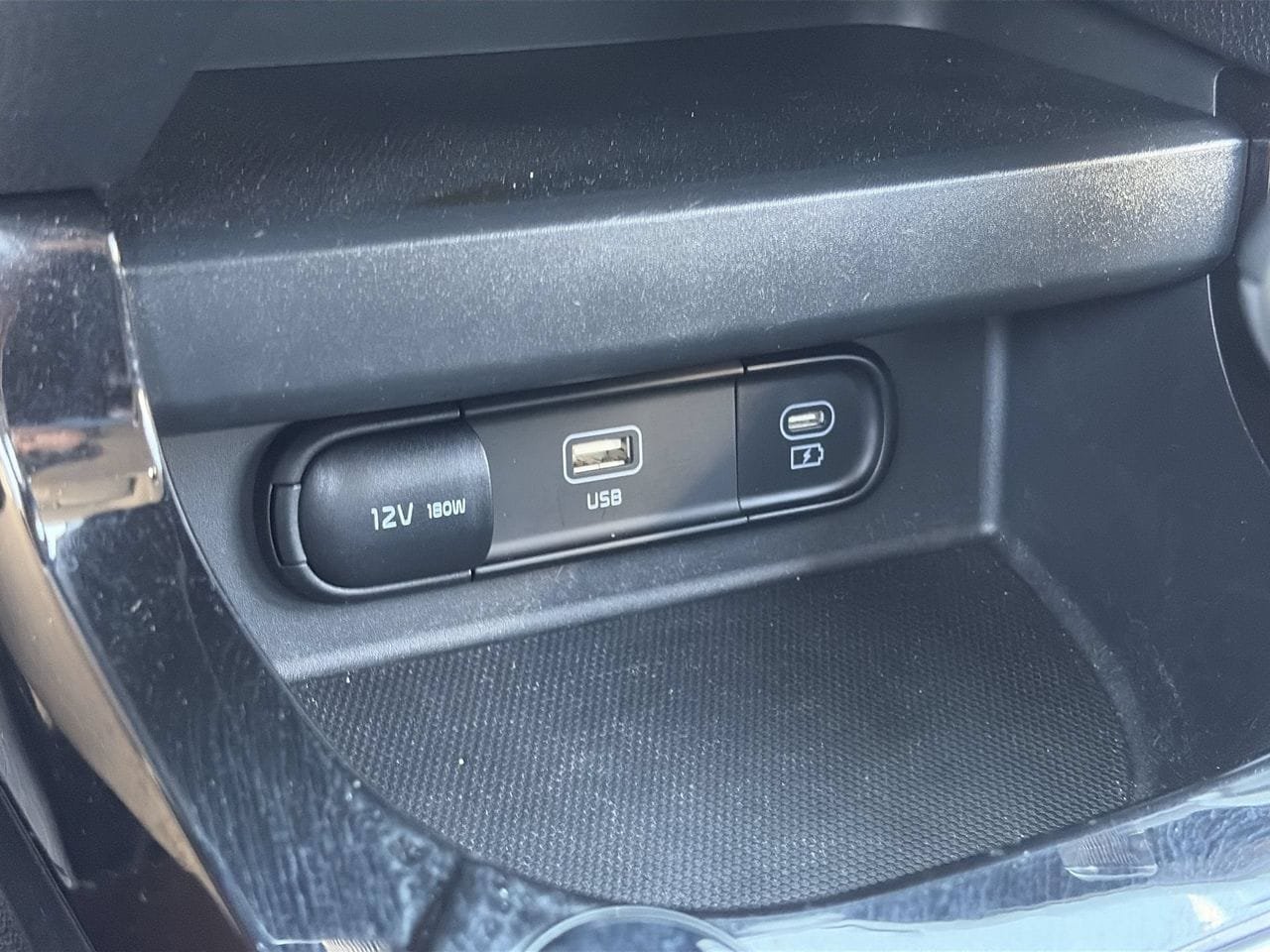 Certified 2025 Kia Seltos S FWD image 27
