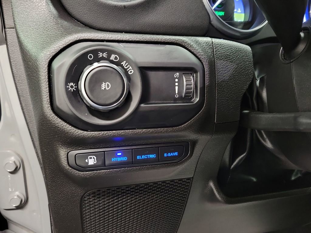 Used 2023 Jeep Wrangler Unlimited Sahara w/ Cold Weather Group image 21