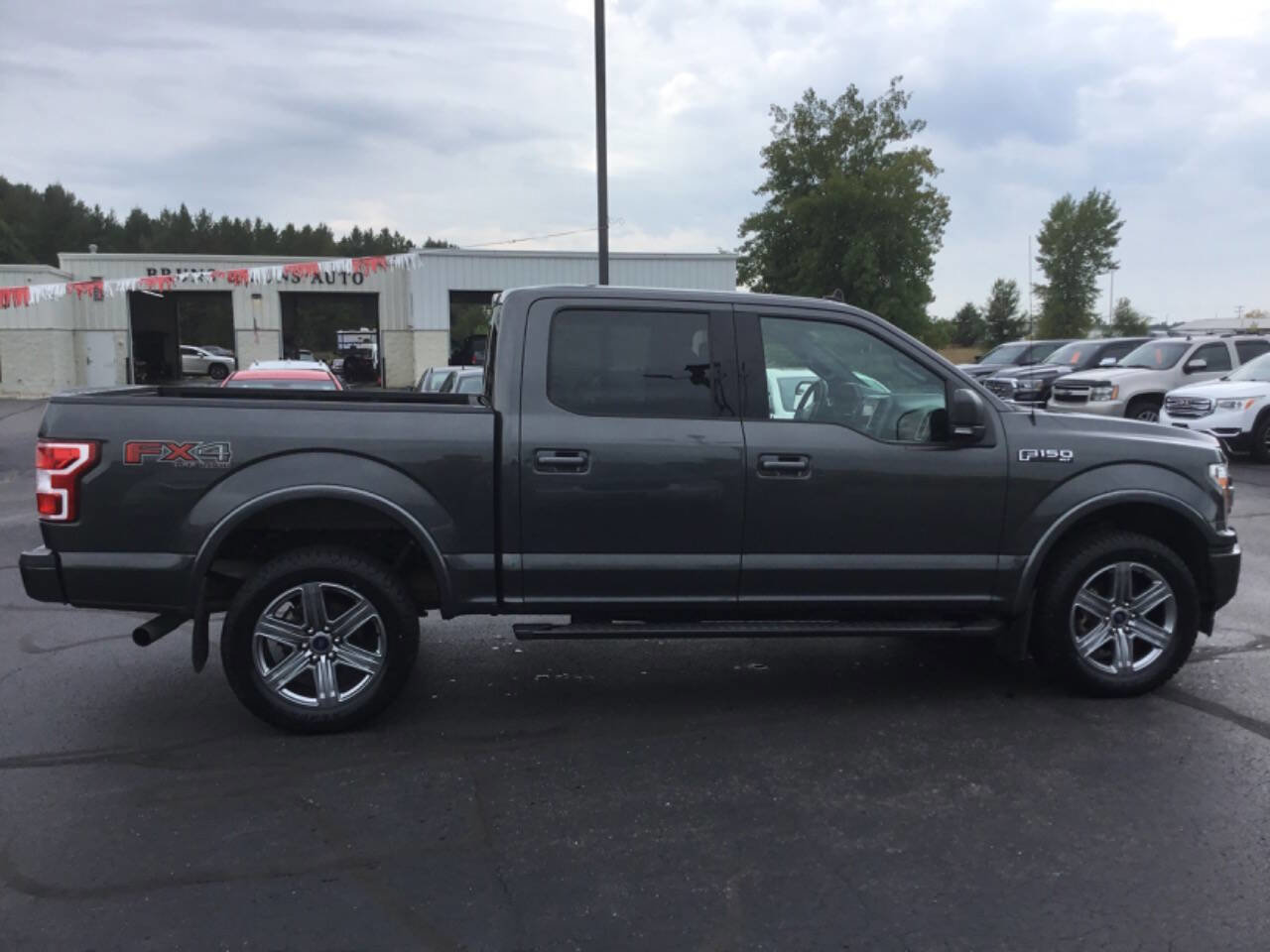 Used 2019 Ford F150 XLT w/ Equipment Group 302A Luxury image 3