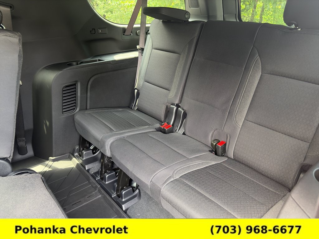 New 2026 Chevrolet Suburban LS w/ LPO, Dark Essentials Package AWD/4WD image 28