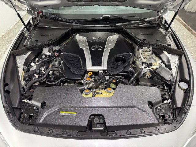 Used 2018 INFINITI Q60 3.0t Luxe w/ Sensory Package 3.0T Luxe AWD/4WD image 27