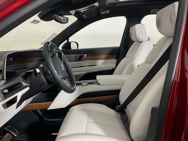 New 2026 Cadillac Vistiq Luxury w/ LPO, Floor Liner Package image 24