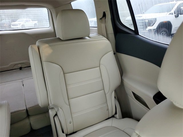 Used 2021 GMC Acadia Denali w/ Denali Technology Package image 14