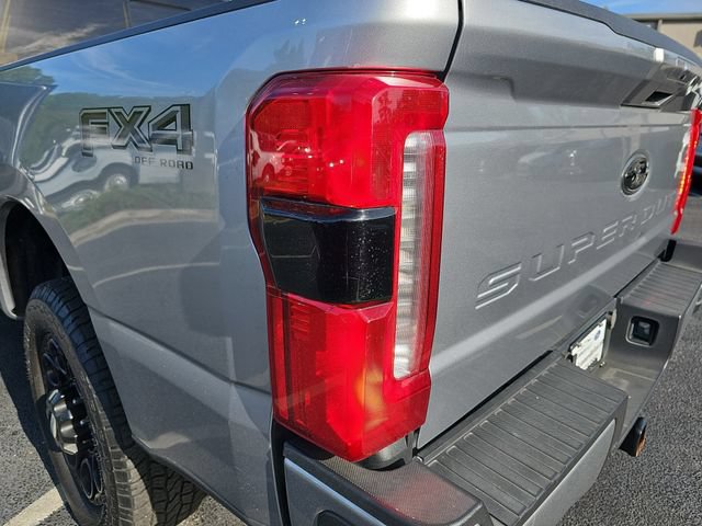 Certified 2023 Ford F350 Lariat w/ Lariat Ultimate Package AWD/4WD image 37