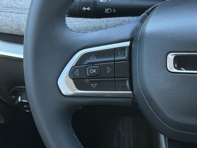 Used 2022 Jeep Compass Latitude image 14