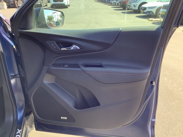 Used 2022 Chevrolet Equinox RS w/ RS Leather Package image 36