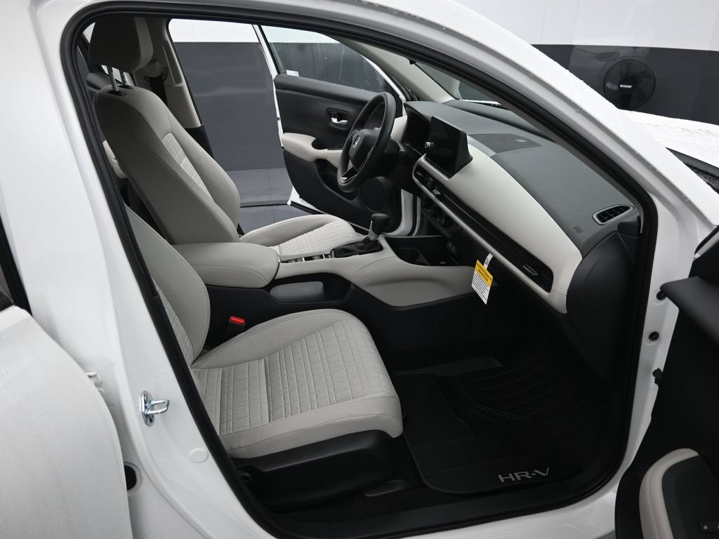 New 2026 Honda HR-V LX image 29