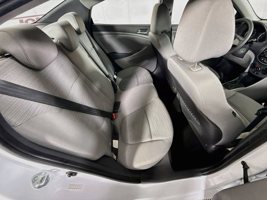 Used 2017 Hyundai Accent SE FWD image 24