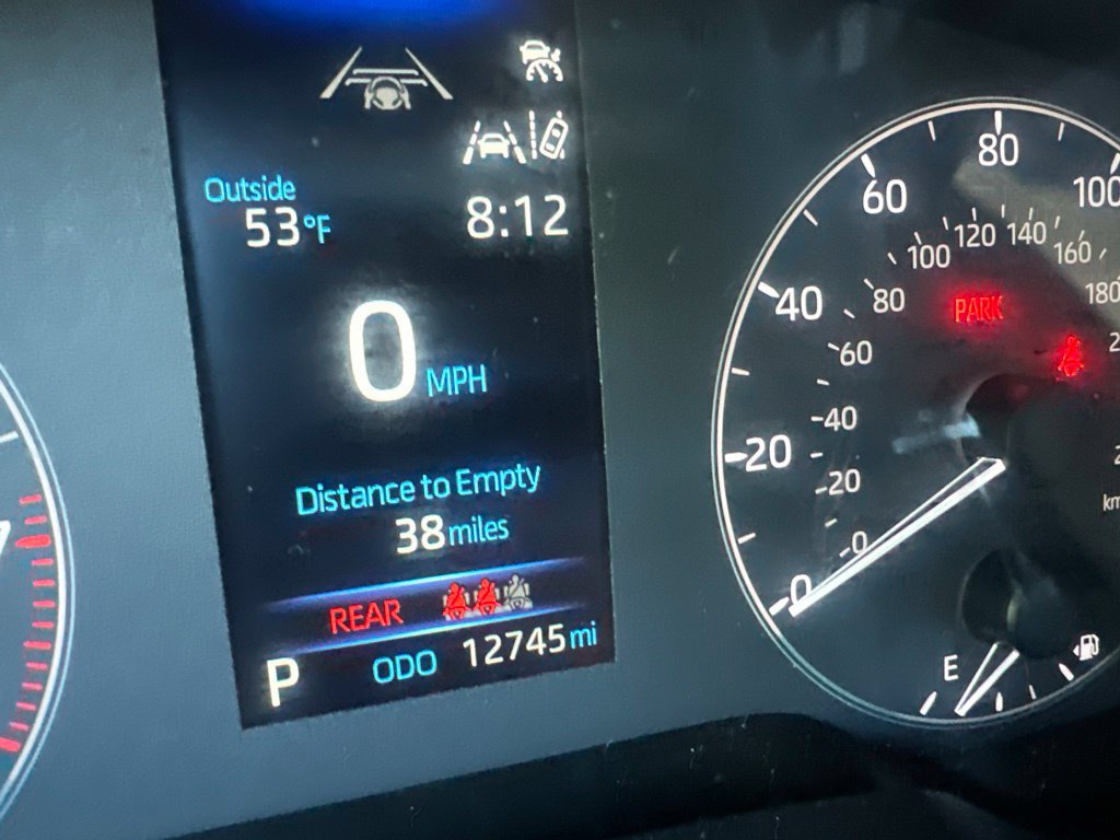 Used 2025 Toyota Corolla LE FWD image 15