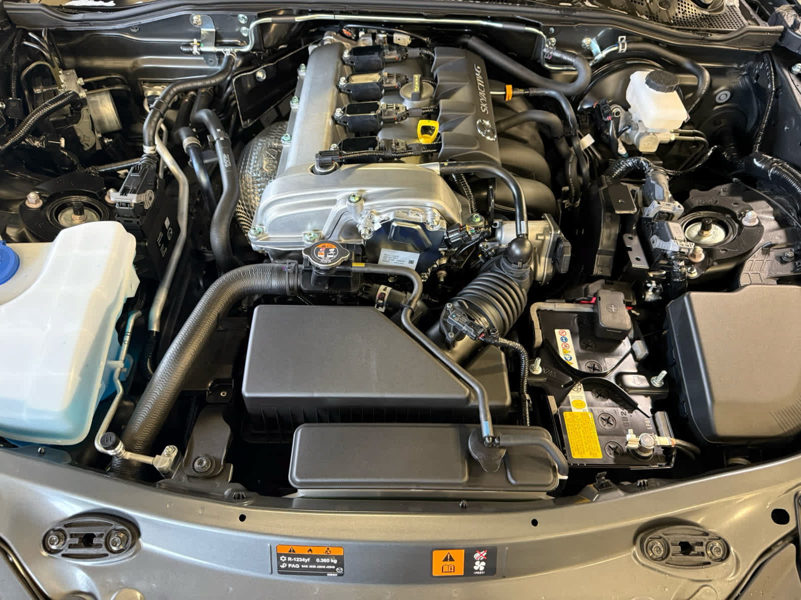 New 2025 MAZDA MX-5 Miata Grand Touring w/ Appearance Package RWD image 24
