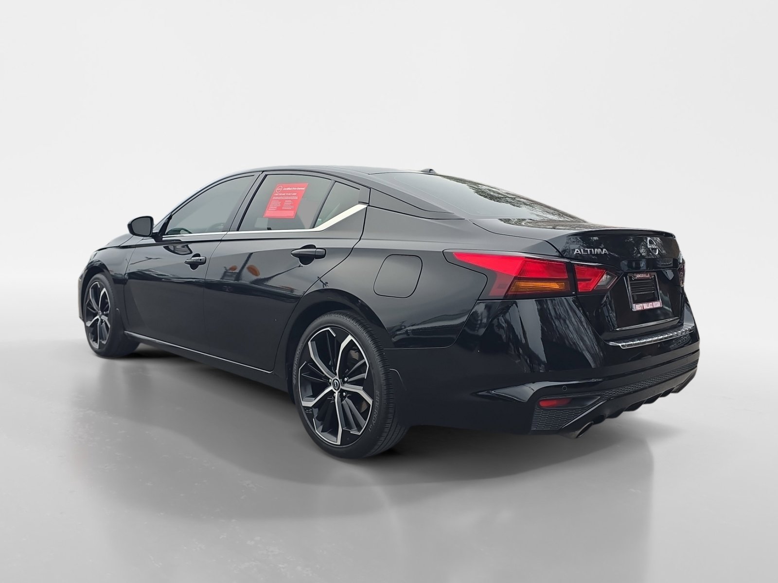 Certified 2023 Nissan Altima 2.5 SR w/ SR Premium Package image 3