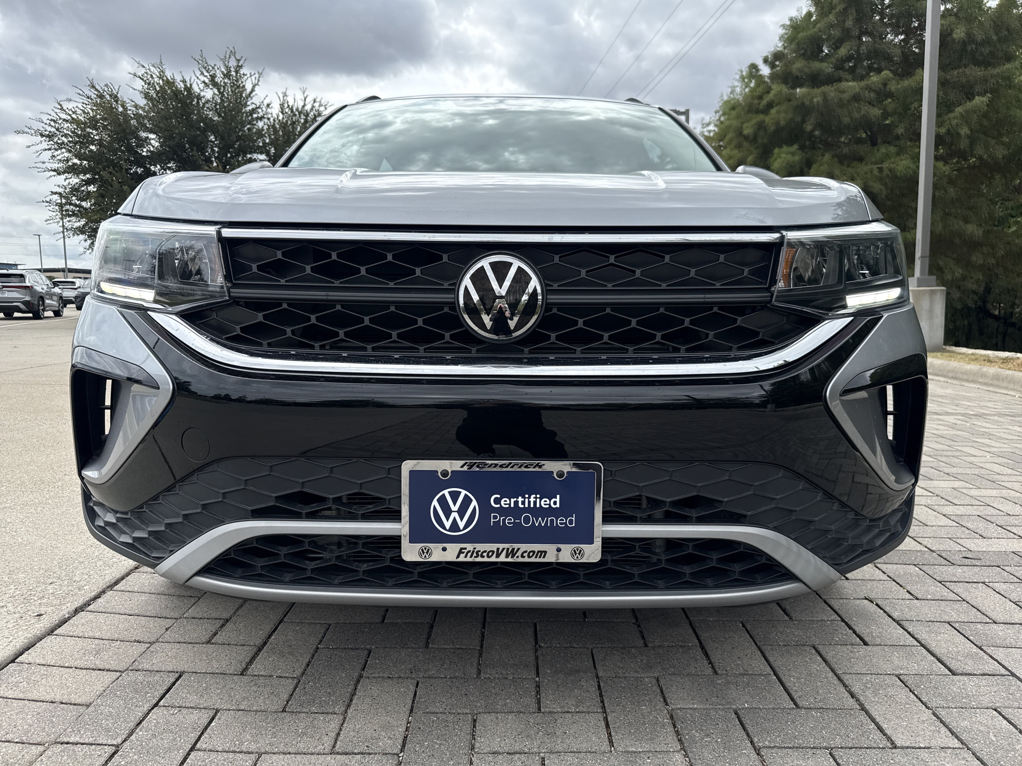 Certified 2023 Volkswagen Taos S FWD image 3