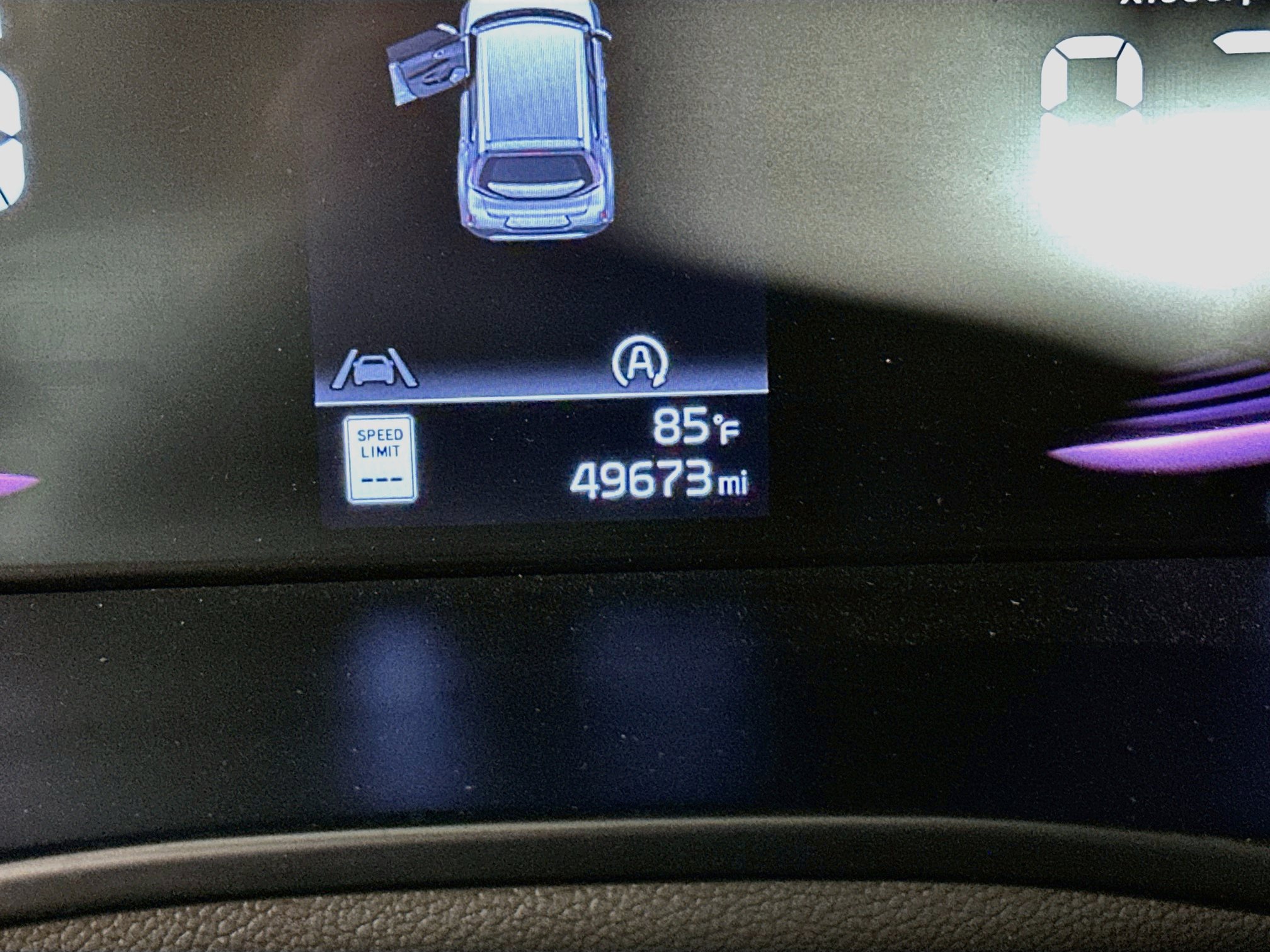 Used 2025 Kia Soul LX w/ LX Technology Package FWD image 19
