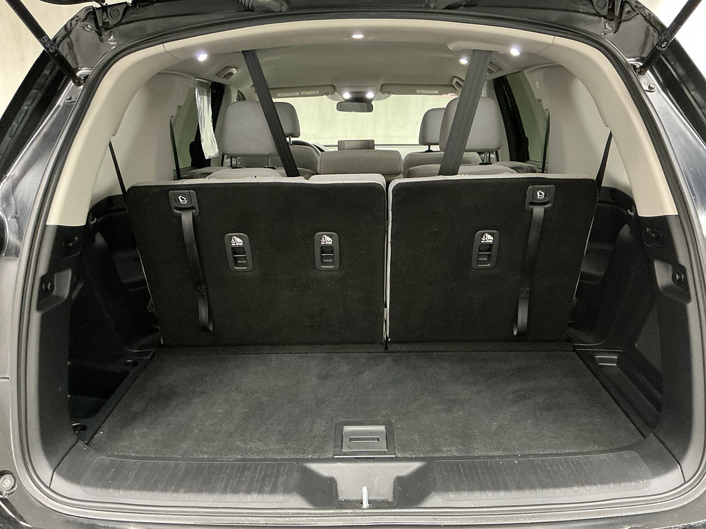 Used 2023 Honda Pilot LX image 28