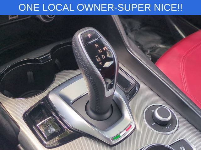 Used 2024 Alfa Romeo Giulia Veloce RWD image 27