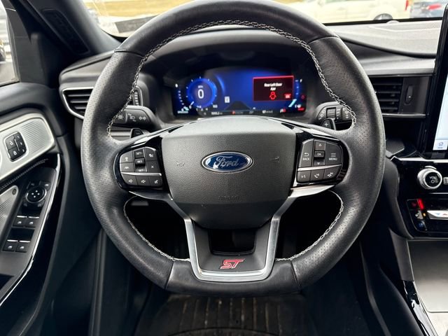 Used 2022 Ford Explorer ST w/ Equipment Group 401A image 14