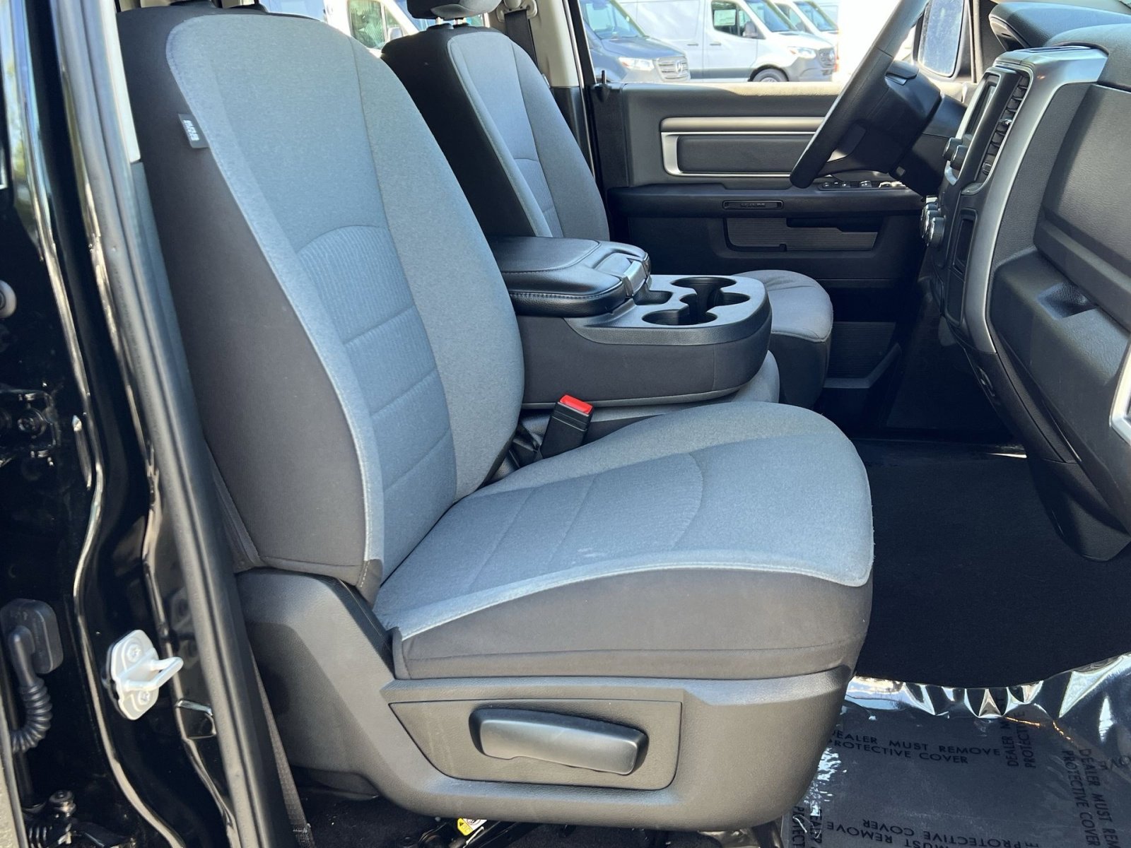 Used 2024 RAM 1500 Classic SLT AWD/4WD image 32
