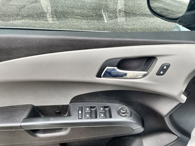Used 2015 Chevrolet Sonic LT image 17