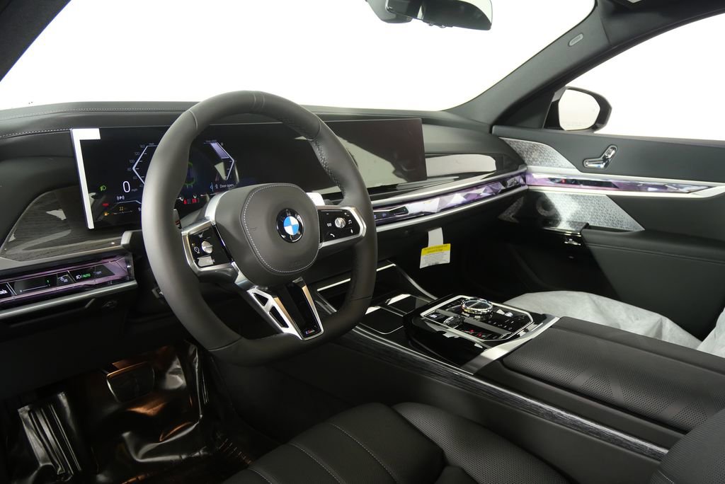 New 2026 BMW 760i xDrive w/ Executive Package image 13