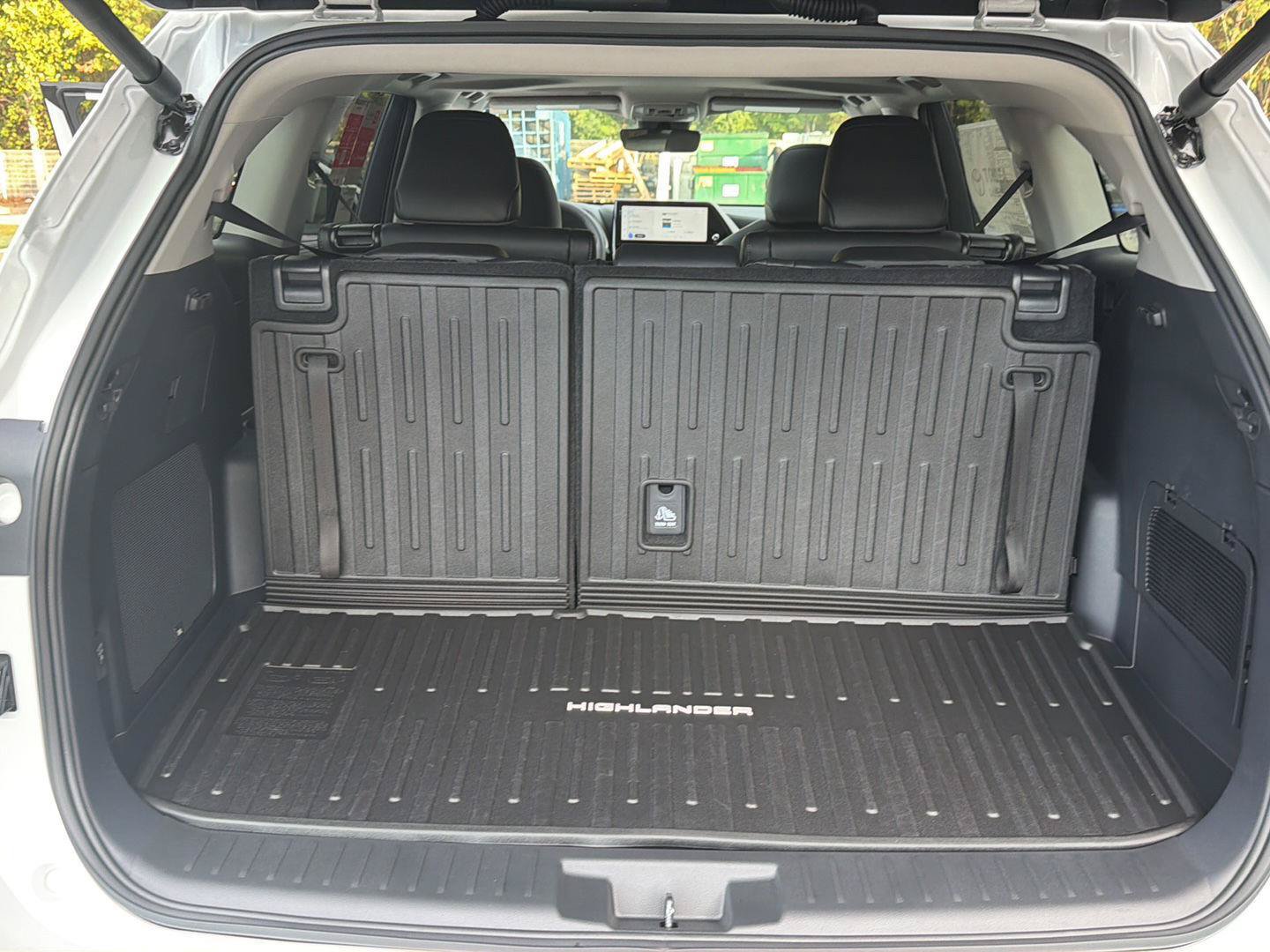 New 2026 Toyota Highlander Limited AWD/4WD image 34