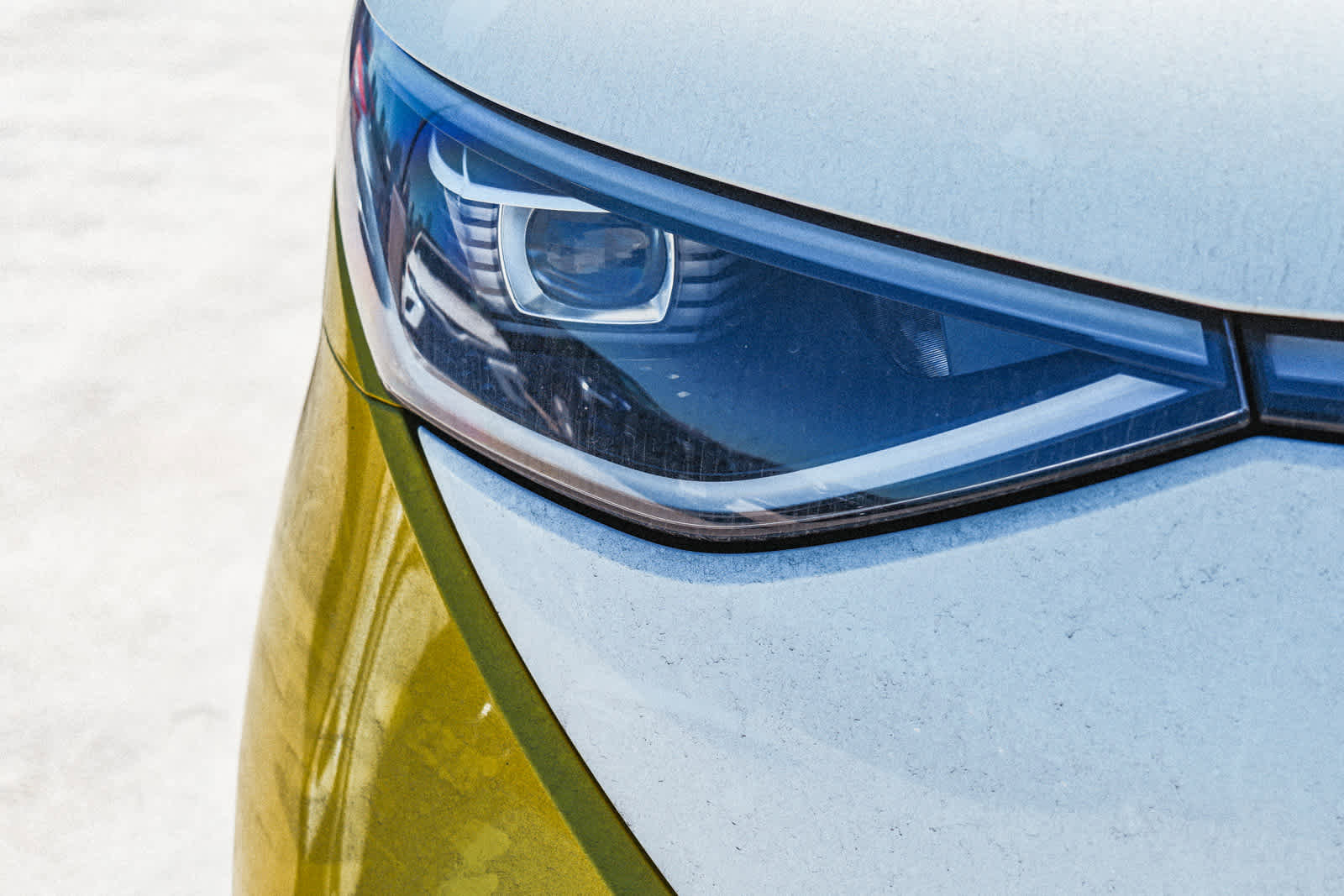 New 2025 Volkswagen ID. Buzz 1st Edition image 9