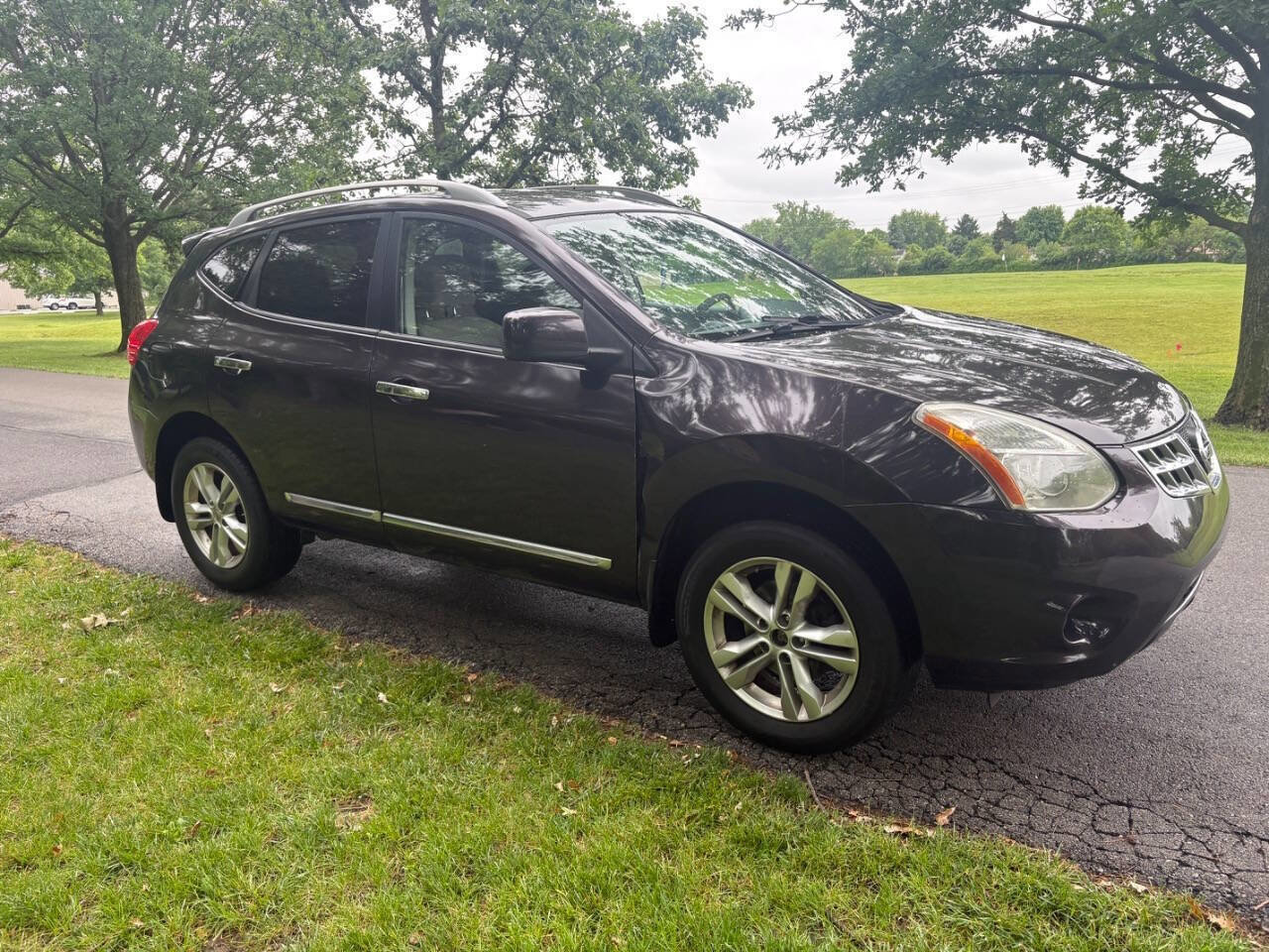 Used 2013 Nissan Rogue SV FWD image 13