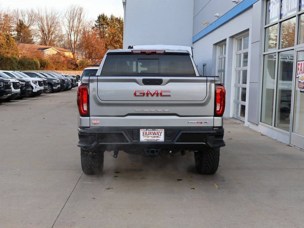 New 2025 GMC Sierra 1500 AT4X AWD/4WD image 9