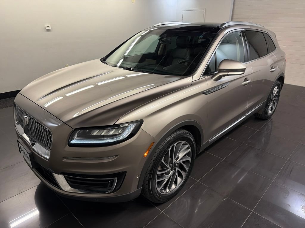 Used 2020 Lincoln Nautilus Reserve w/ Equipment Group 201A AWD/4WD image 3